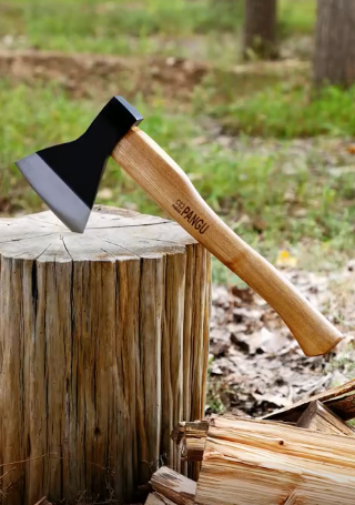 <font color='red'>Axe</font> chopping wood demonstration